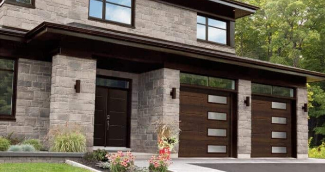 Modern-Garage-Doors-Wood-Look-Garage-Door